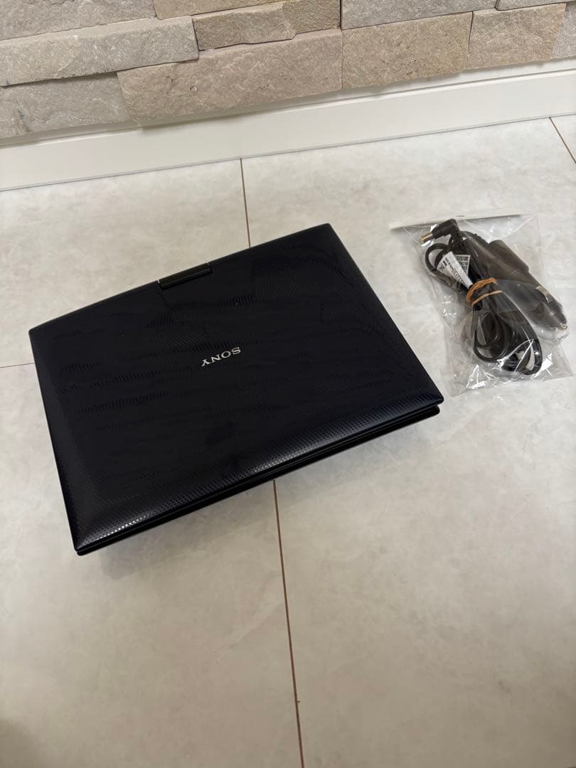 SONYポータブルBlu-ray/DVDプレーヤー BDP-SX910