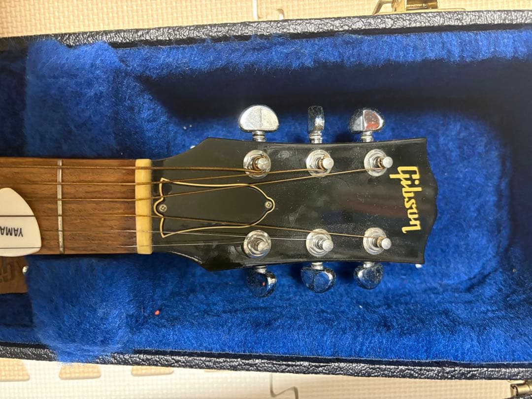 GIBSON j-50 アコースティックギター