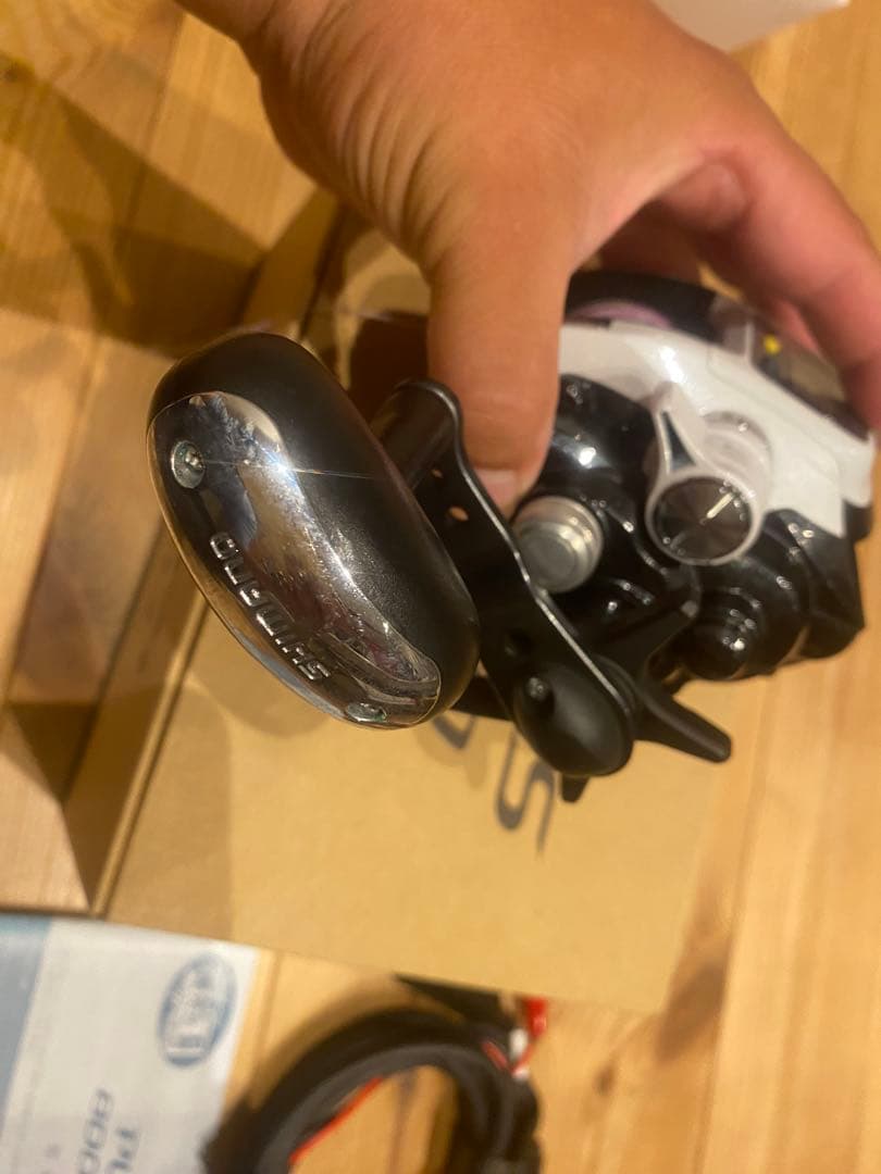 Shimano PLAYS 1000 電動リール