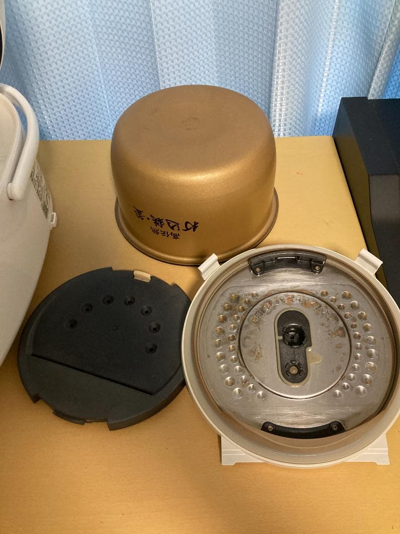 ★日立 圧力スチーム炊きIHジャー炊飯器5.5合炊きRZ-TS102M 19年製