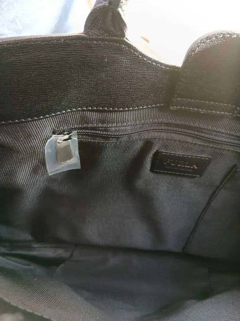 美品　FURLA 2way、A4ショルダー　トートバッグ