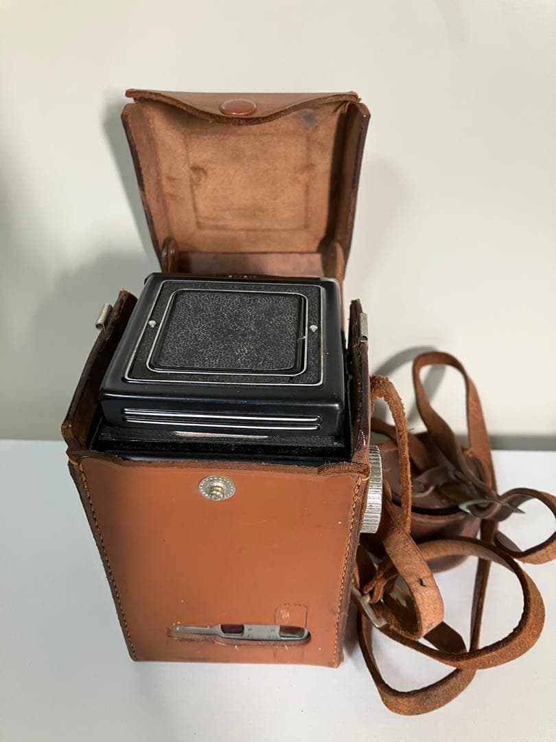 Yashica Rookie 二眼レフカメラ　80mm ★動作確認済み★