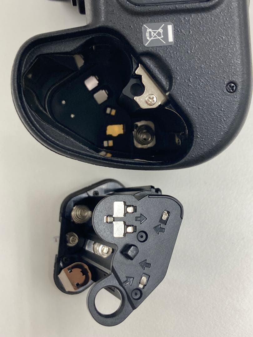 Nikon F100 カメラ