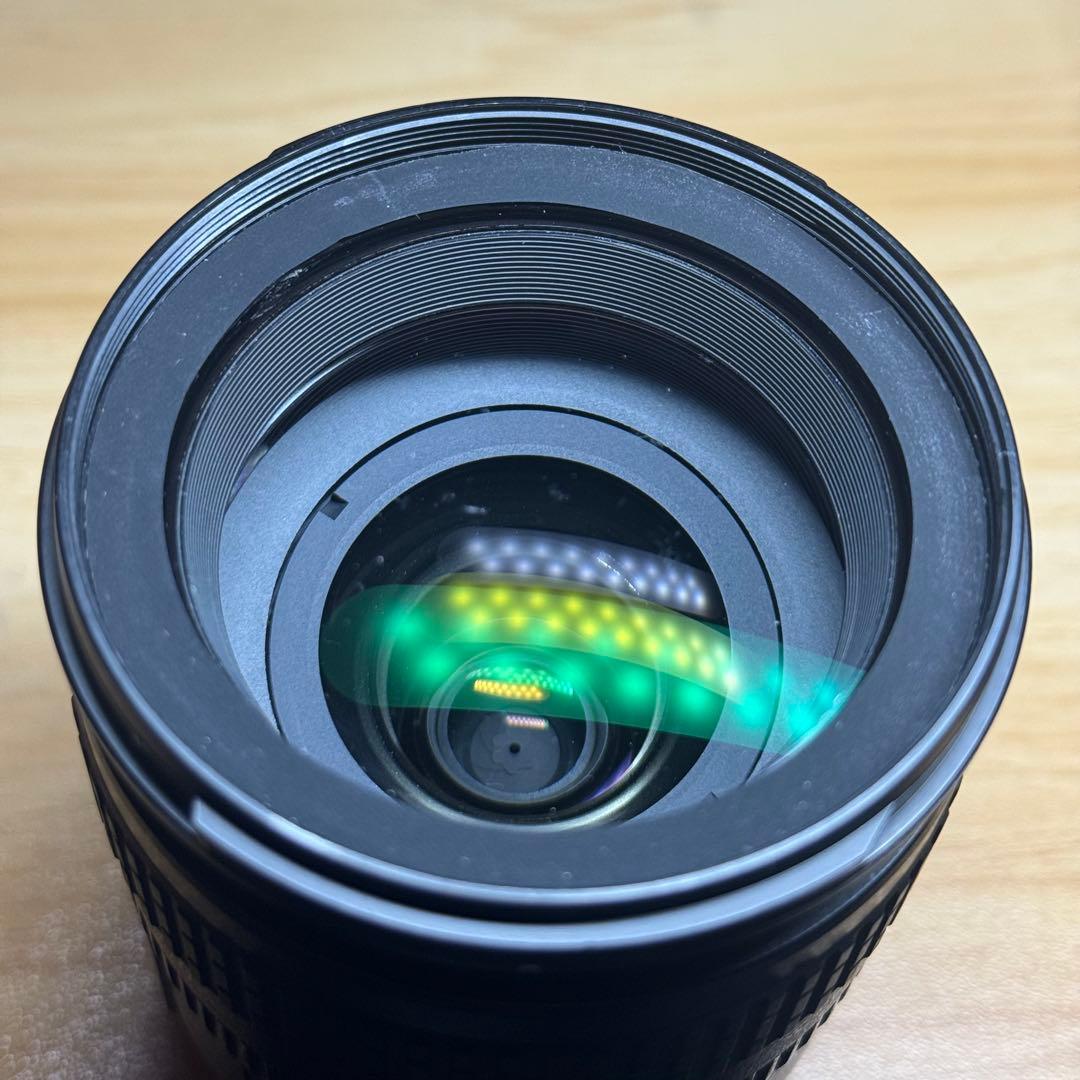 Nikon D3400 18-70mmレンズ、バッテリー、ストラップつき