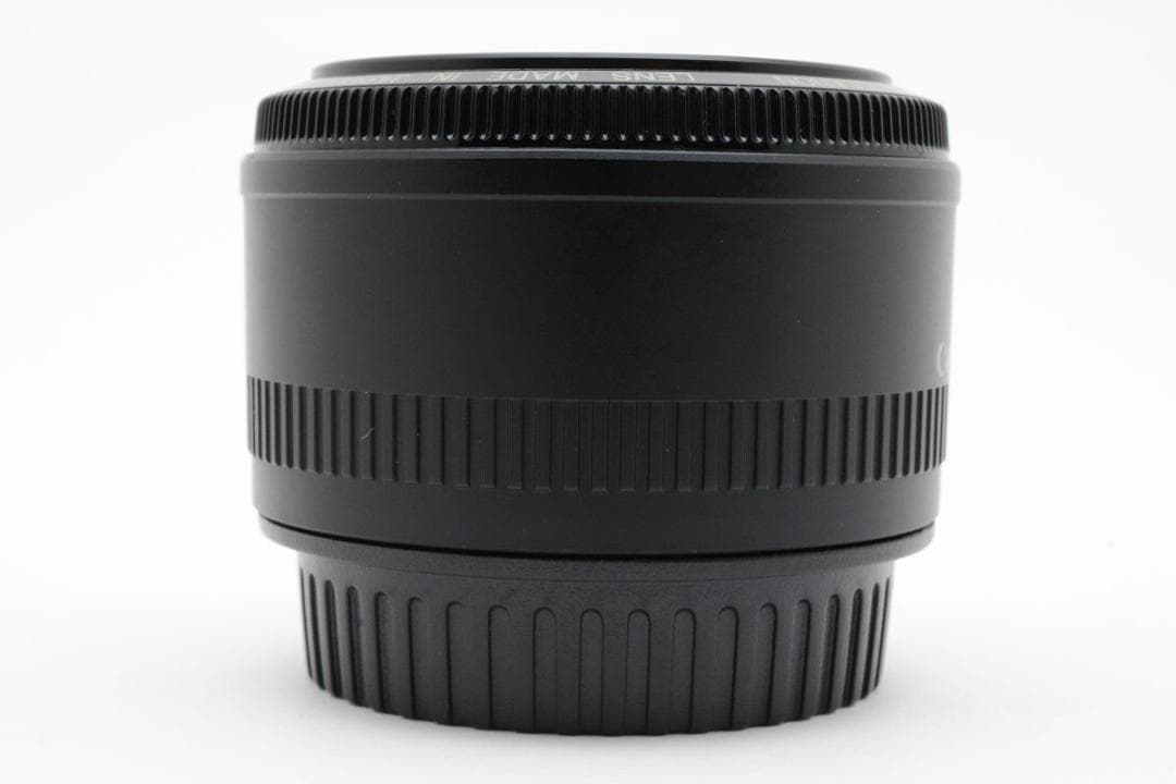 美品　Canon　EF 50mm F1.8 II　フィルター付き 単焦点レンズ
