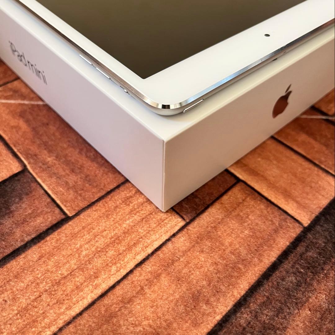 【美品】Apple iPad mini1 Wi-Fi 16GB
