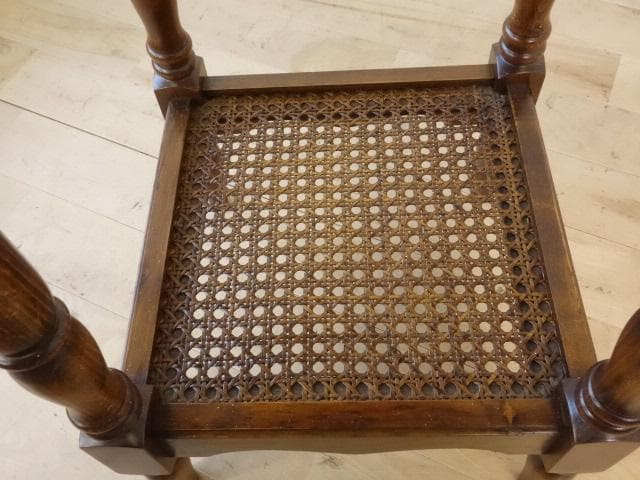 カリモク　コロニアル　花台　サイドテーブル　USED