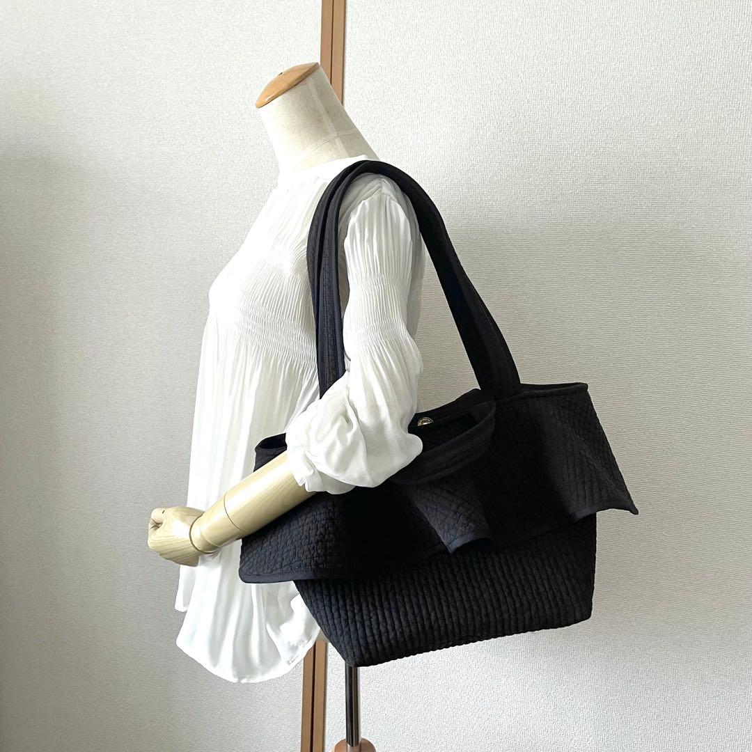 フレアフリル付きトートバッグ（L）　2way ヌビバッグ　ブラック　ハンドメイド