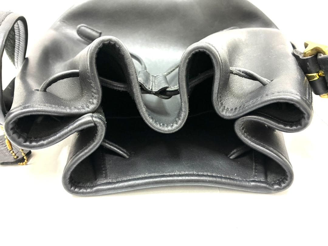 25W12-152 COACH コーチ オールドコーチ ブラックレザーバッグ