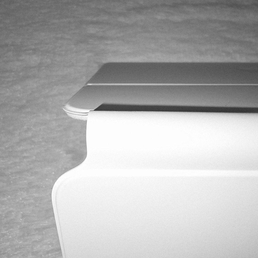 エクスプレスストアApple MagicKeyboard MJQJ3J/A