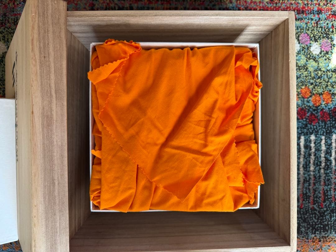 輪島塗 春光斎作 高級漆器 天然木若松蒔絵 三段重 重箱 重台付 紙箱＆桐共箱