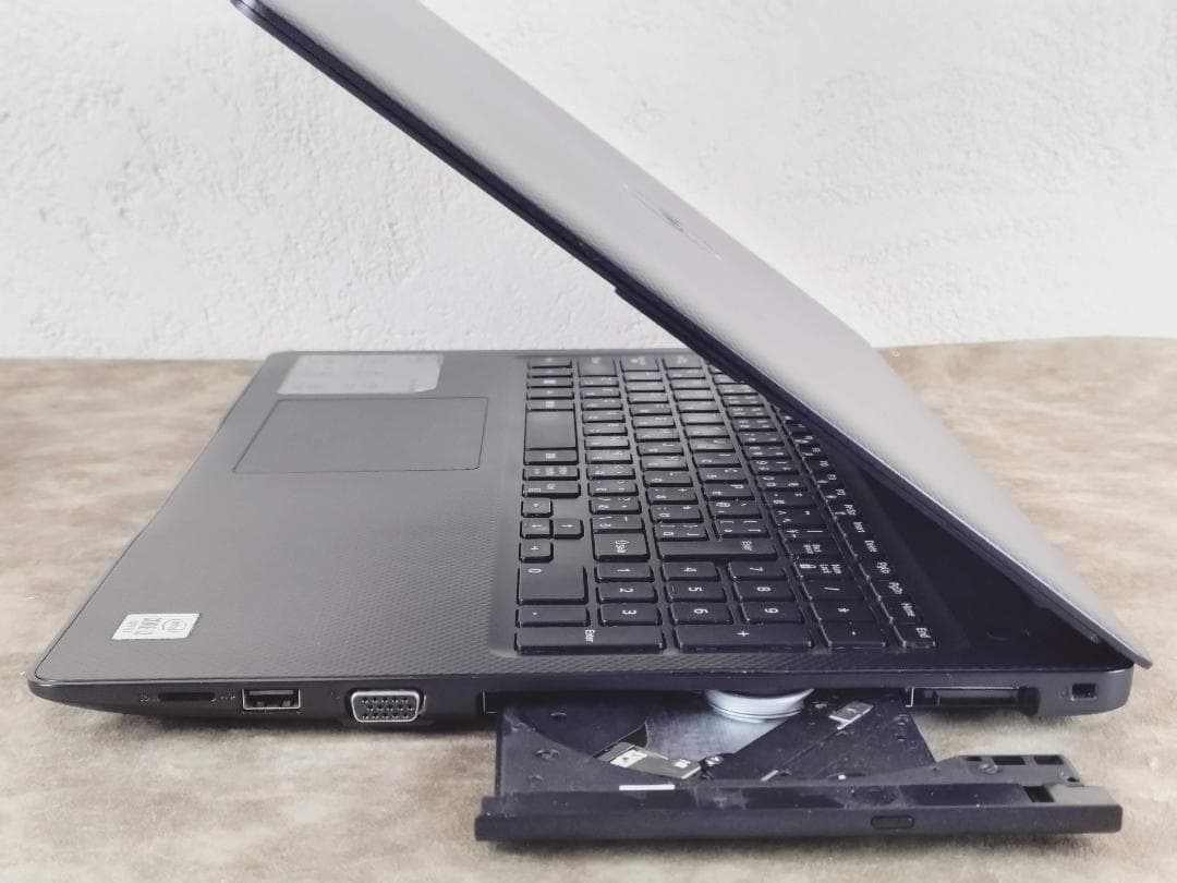 DELL Vostro 3590 第10世代CPU搭載15.6インチノート