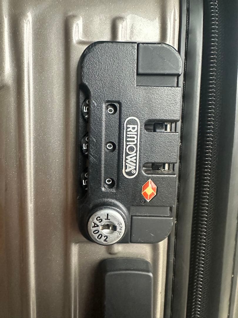 RIMOWA リモワ サルサ 2輪 キャリーケース