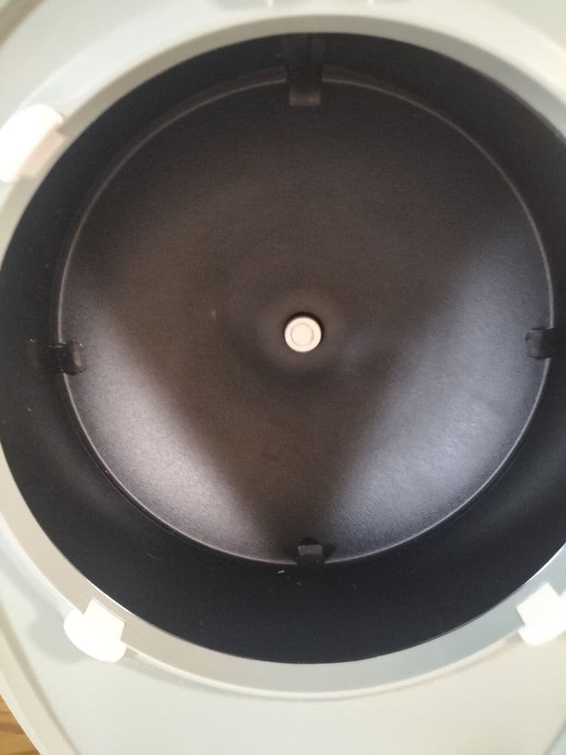 美品　アイリス IH炊飯器 5.5合炊 RC-IL50-G 2024年製