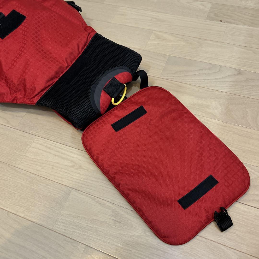 美品 マズメ レッドムーン9th ライフジャケット