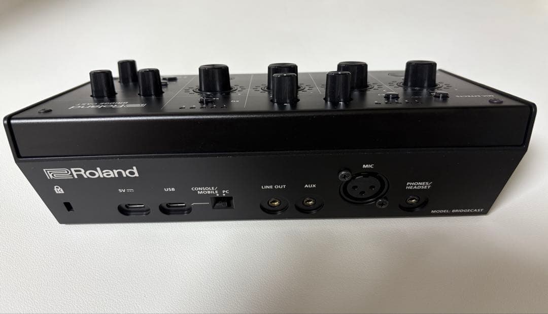 Roland BRIDGE CAST オーディオインターフェース