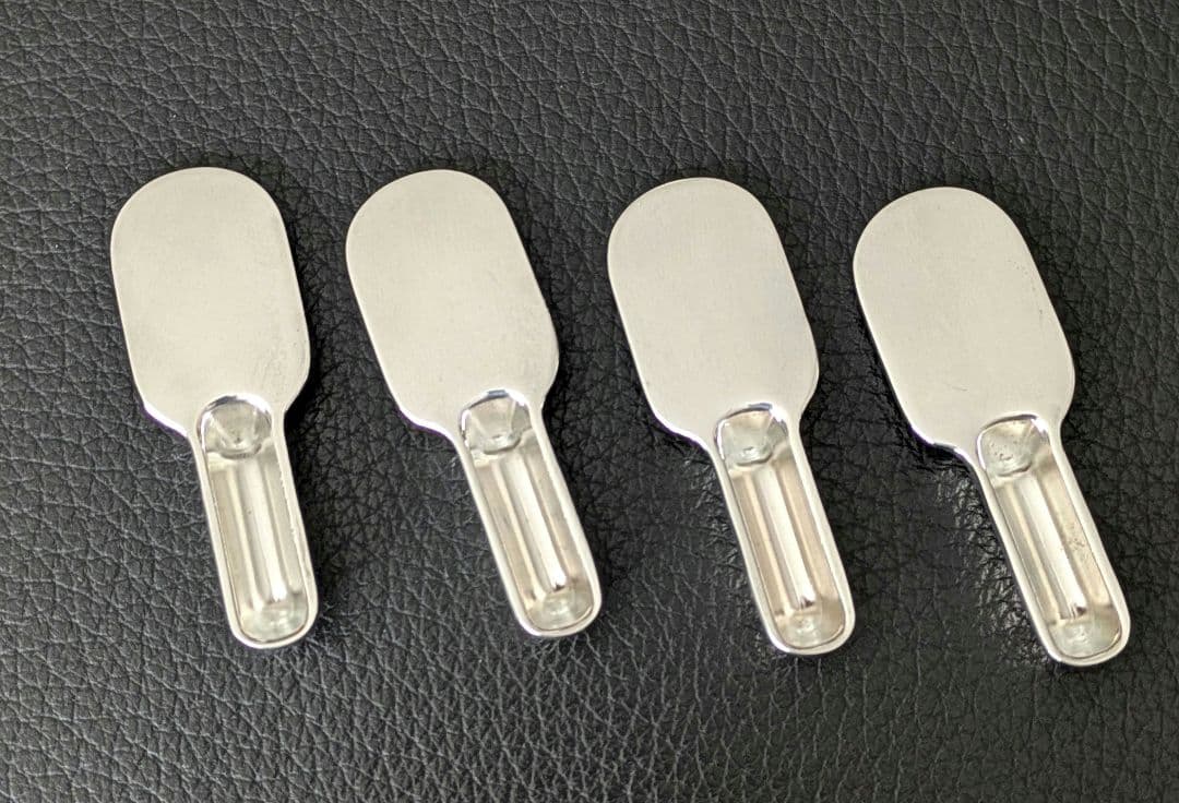 クリストフル　ナイフレスト、箸置きストリエ4点