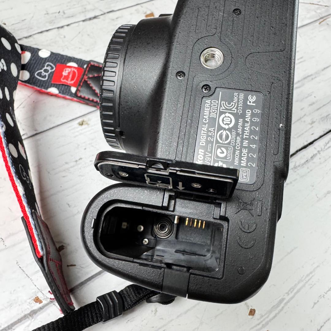 NikonD3100 一眼レフ AF-S 18-55mm 1: 3.5-5.6G