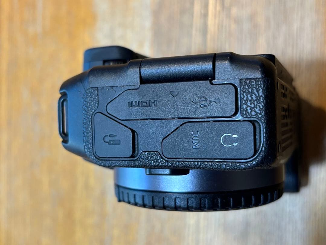 ゴック出品　Canon EOS RP ボディーのみ【訳あり】