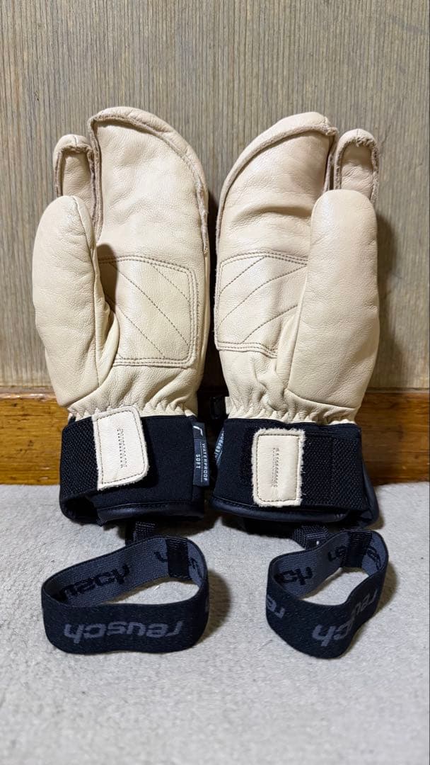 reusch レザー ミトングローブ ベージュ