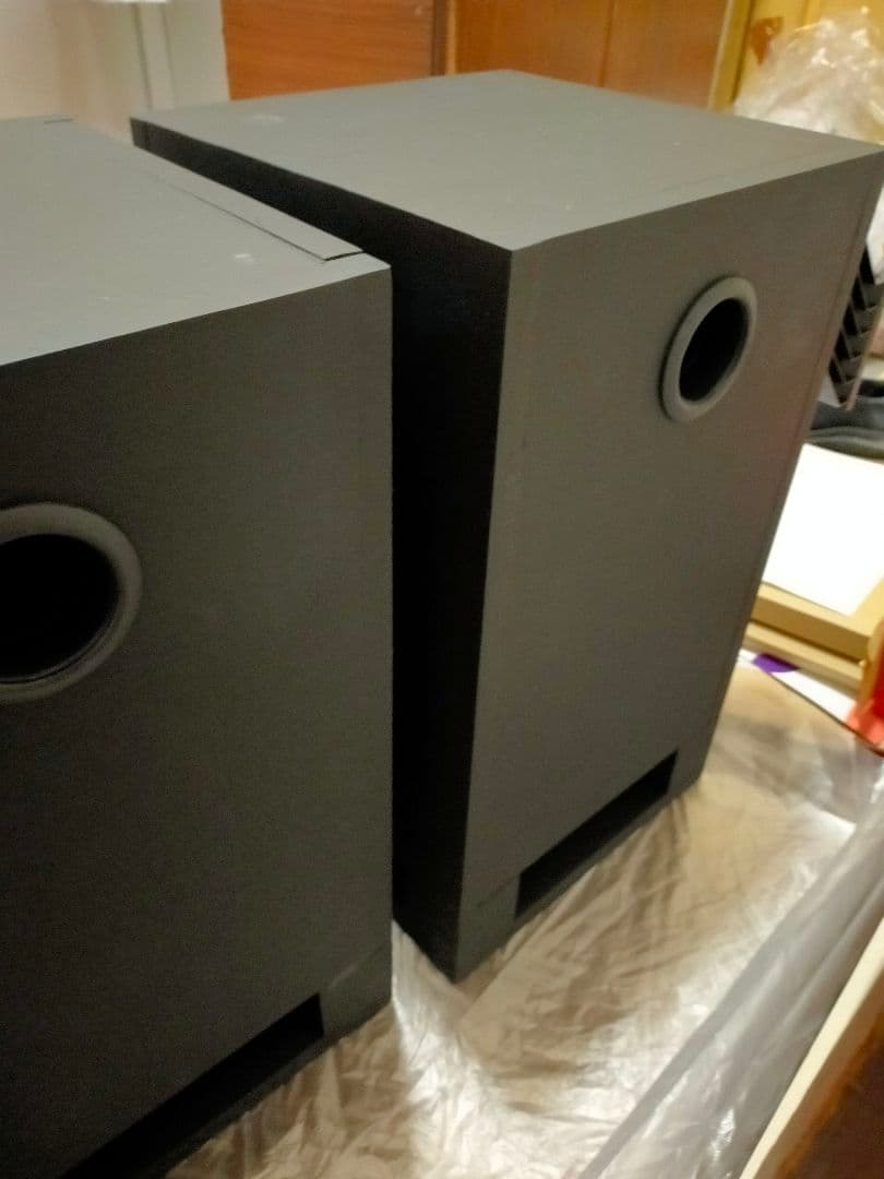 自作スピーカー 音響レンズ 底面ウーファー