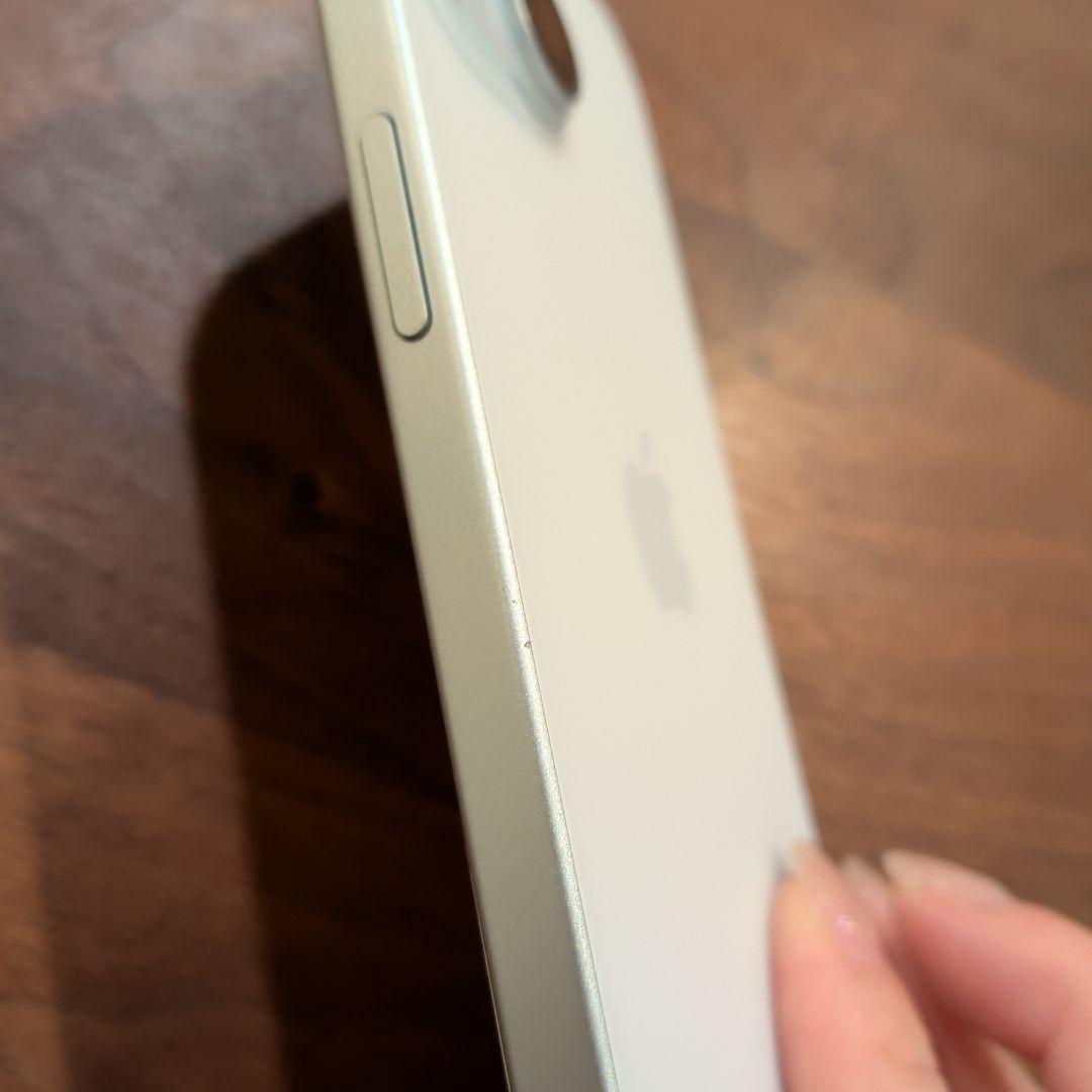 Apple iPhone 15 ブルー　箱付き中古品