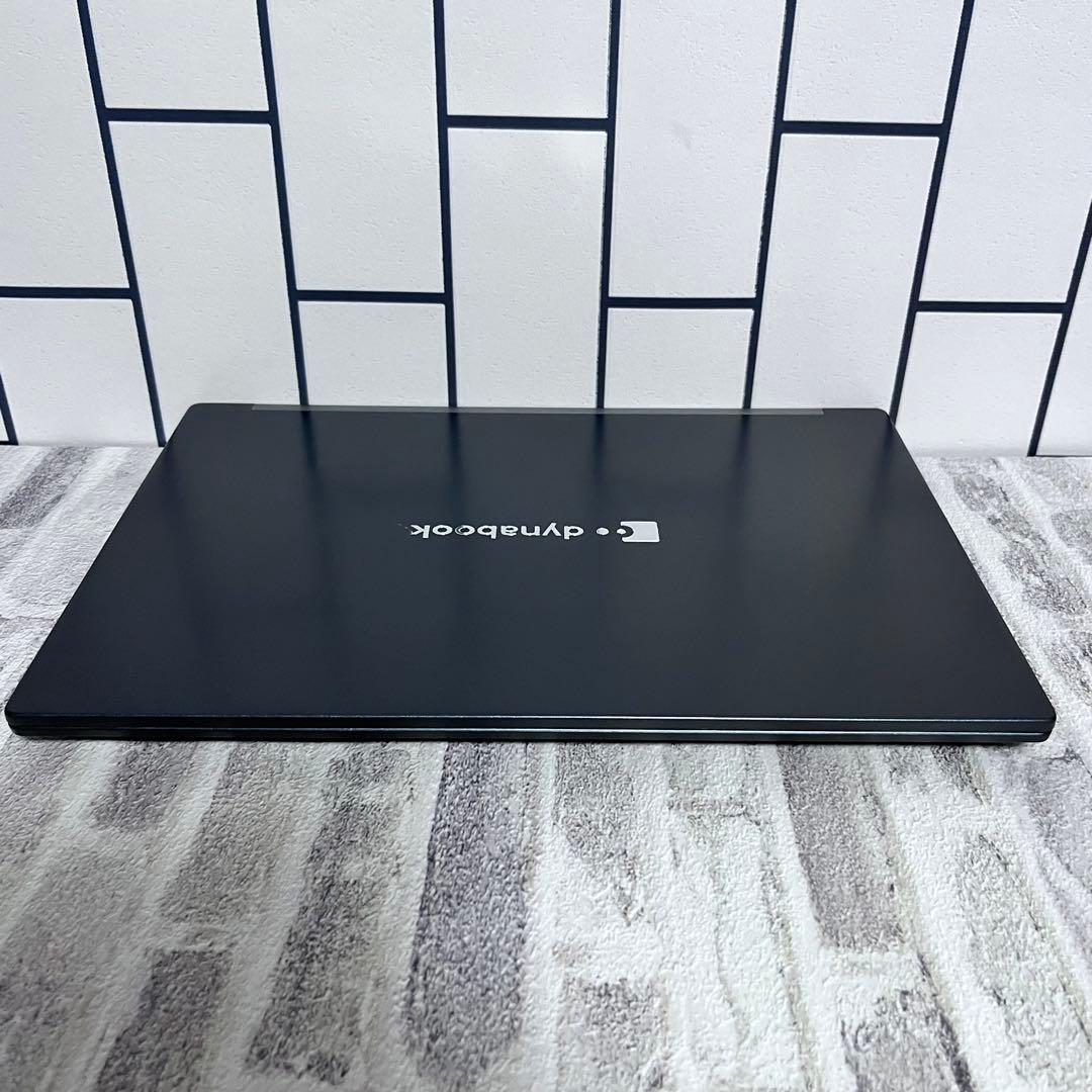 2024年製 第12世代 dynabook G83/KW Core i5