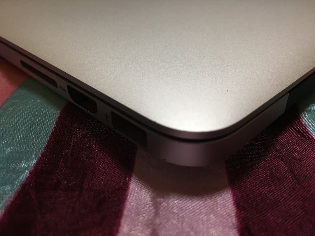 Apple MacBook Pro 15インチ 2015 i7 16GB WIN