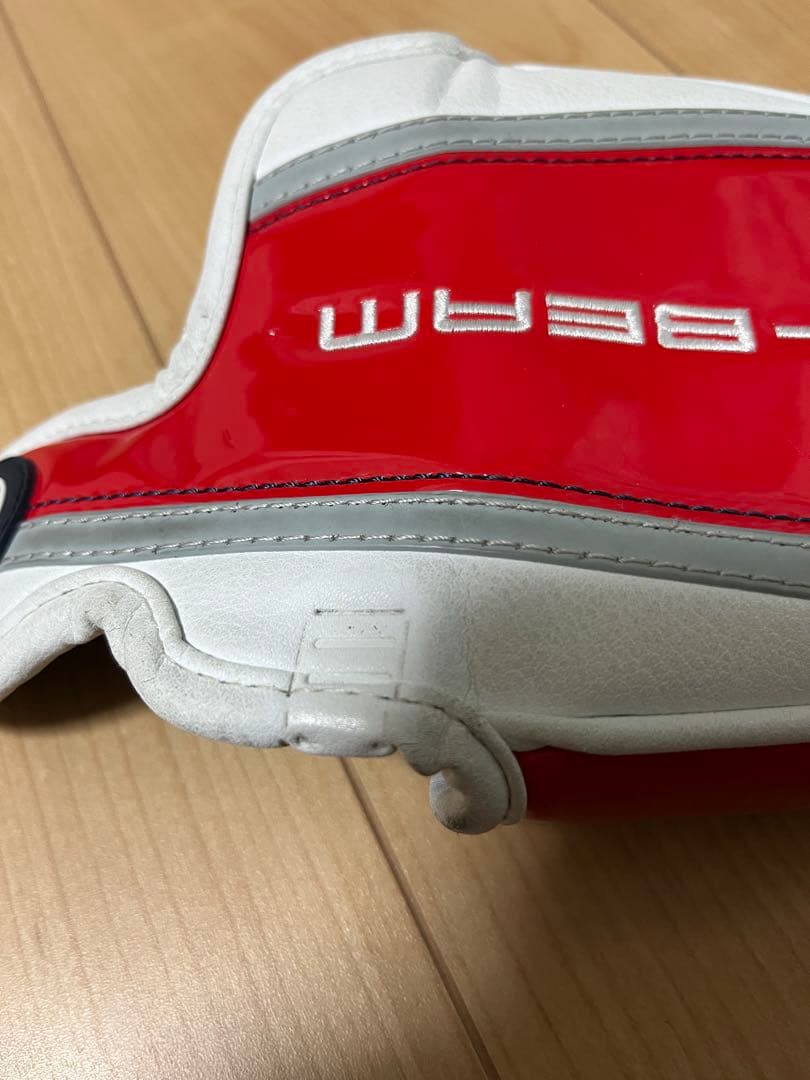 ODYSSEY TRI-BEAM パター レッド