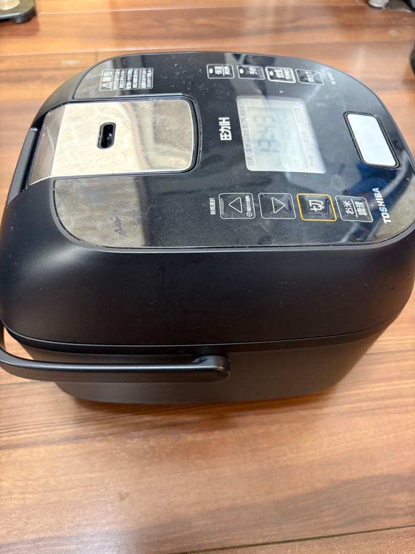 【残り7日‼️】TOSHIBA 圧力IH炊飯器 RC-6PXR ブラック