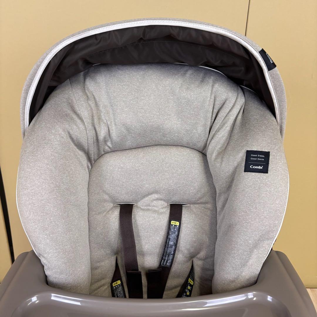 極上クリーニング済☆美品☆　コンビ　ハイロー　ネムリラ　BEDi　おやすみドーム