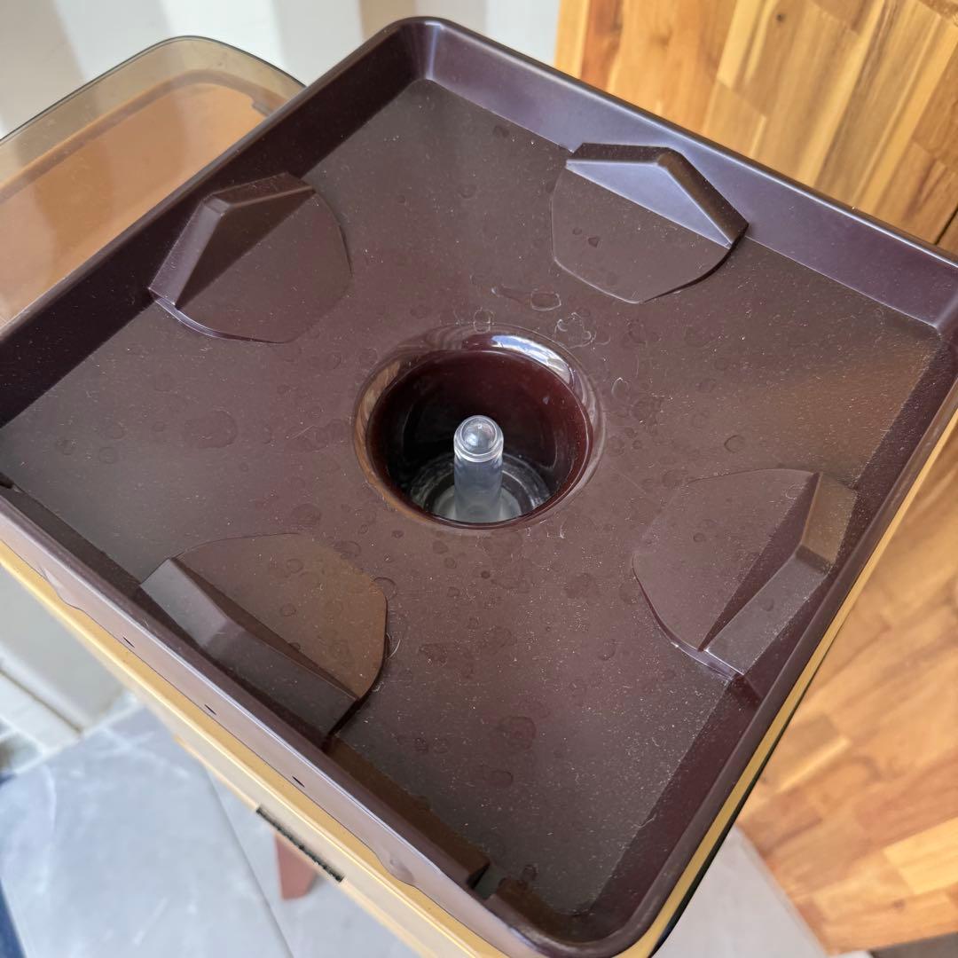 H48激安早い者勝ち✨アマダナ ウォーターサーバー HC98L