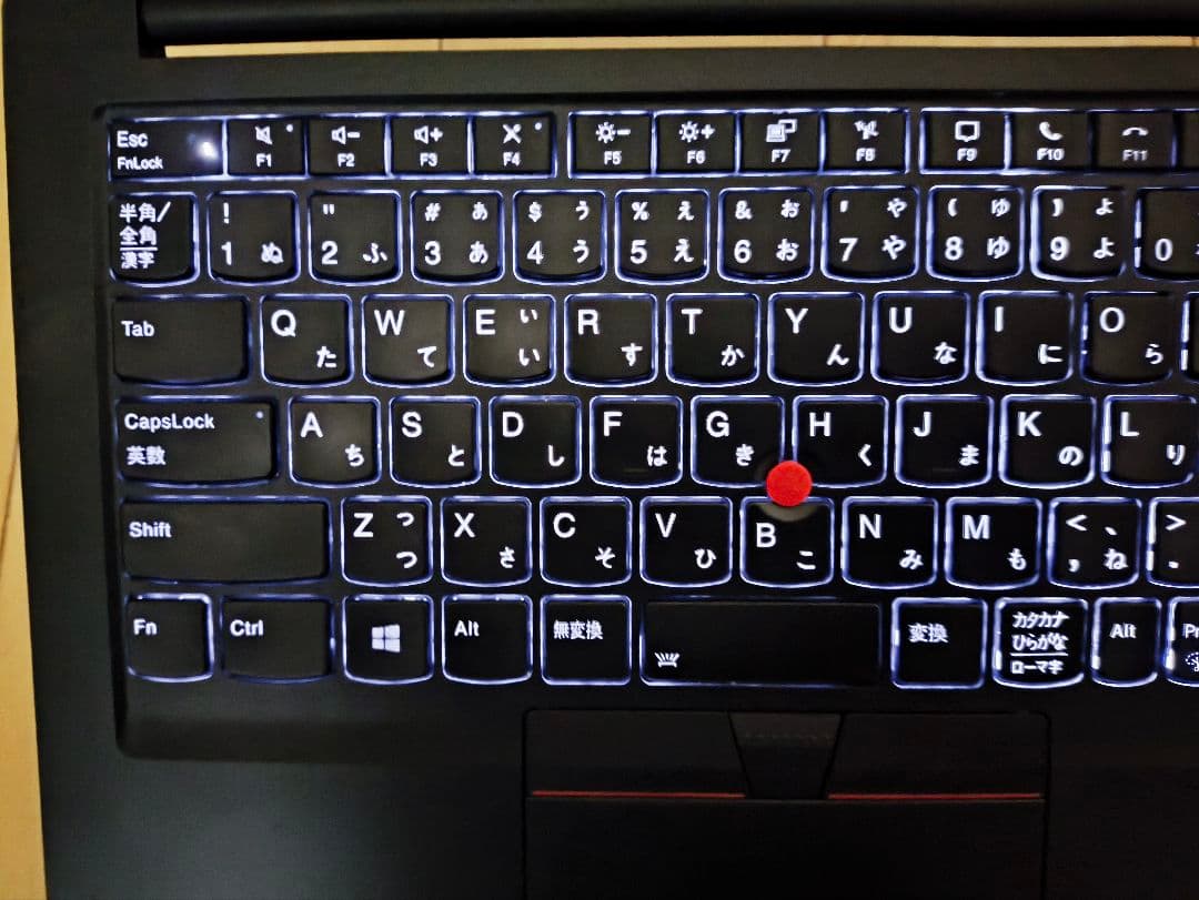 ThinkPad E14 第11世代 i7/512GB/16 OC