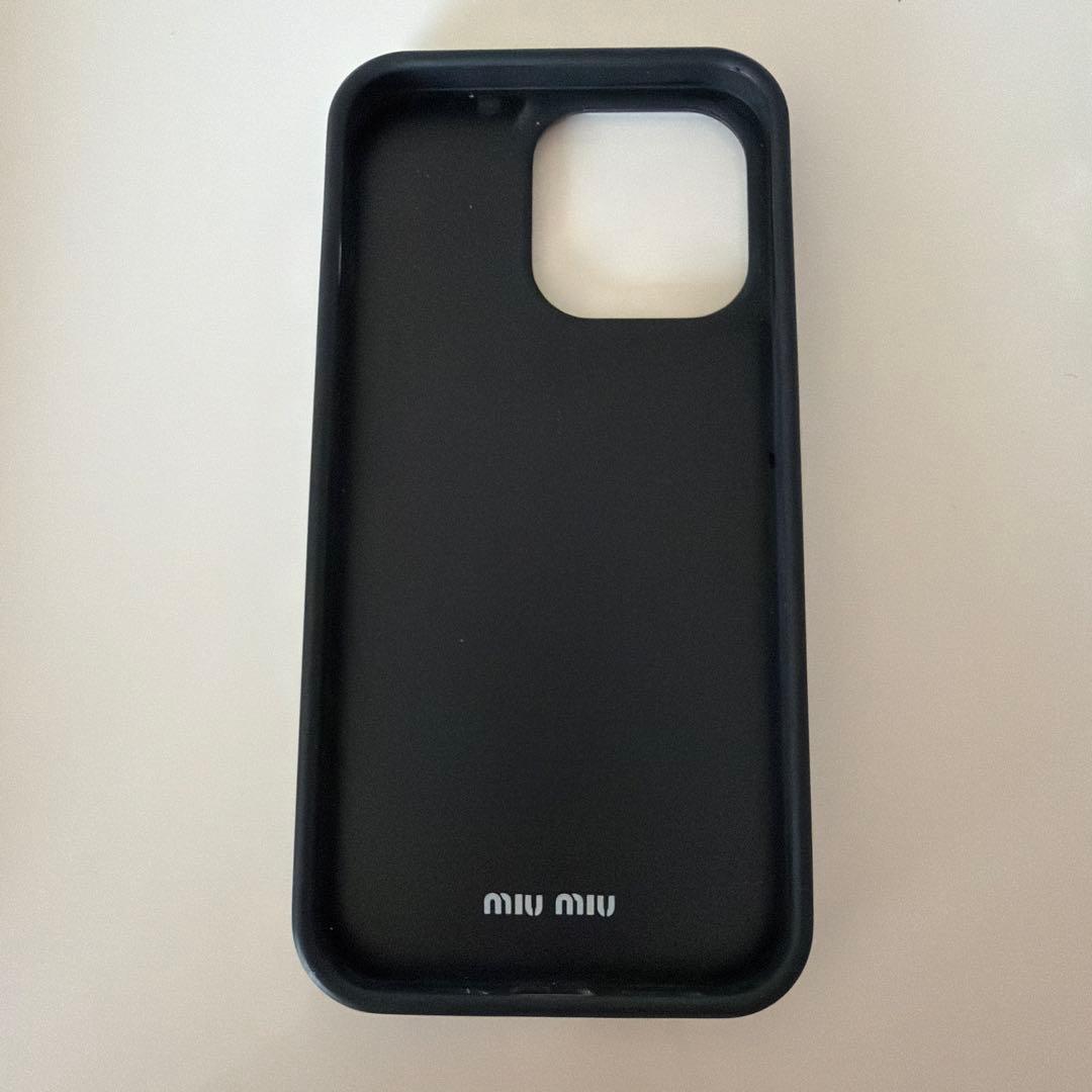miumiu iPhone 13pro ケース