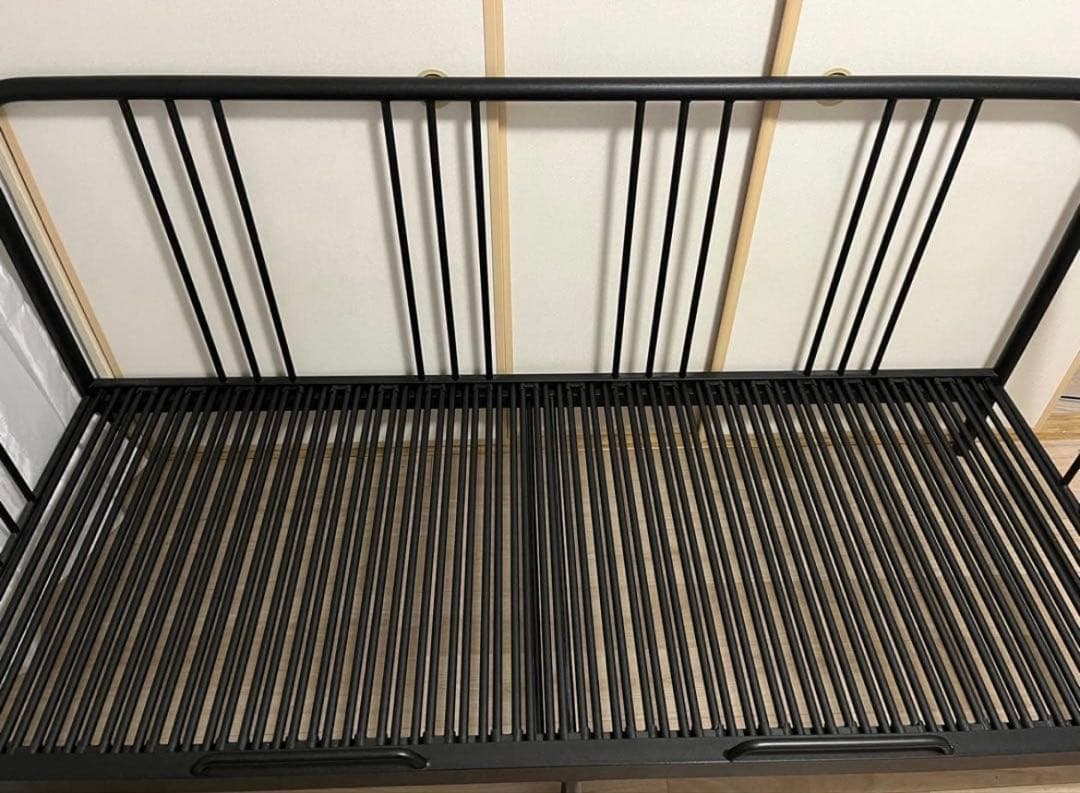 引取希望 FYRESDAL IKEA デイベッドフレーム　②