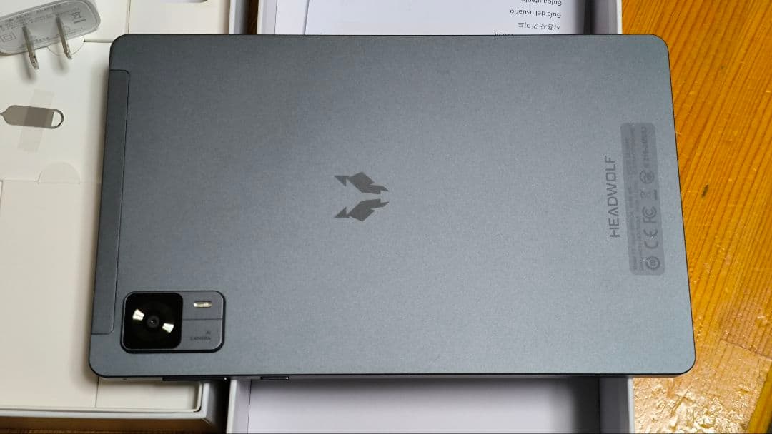 HEADWOLF FPad7 8.4インチタブレット カバー付