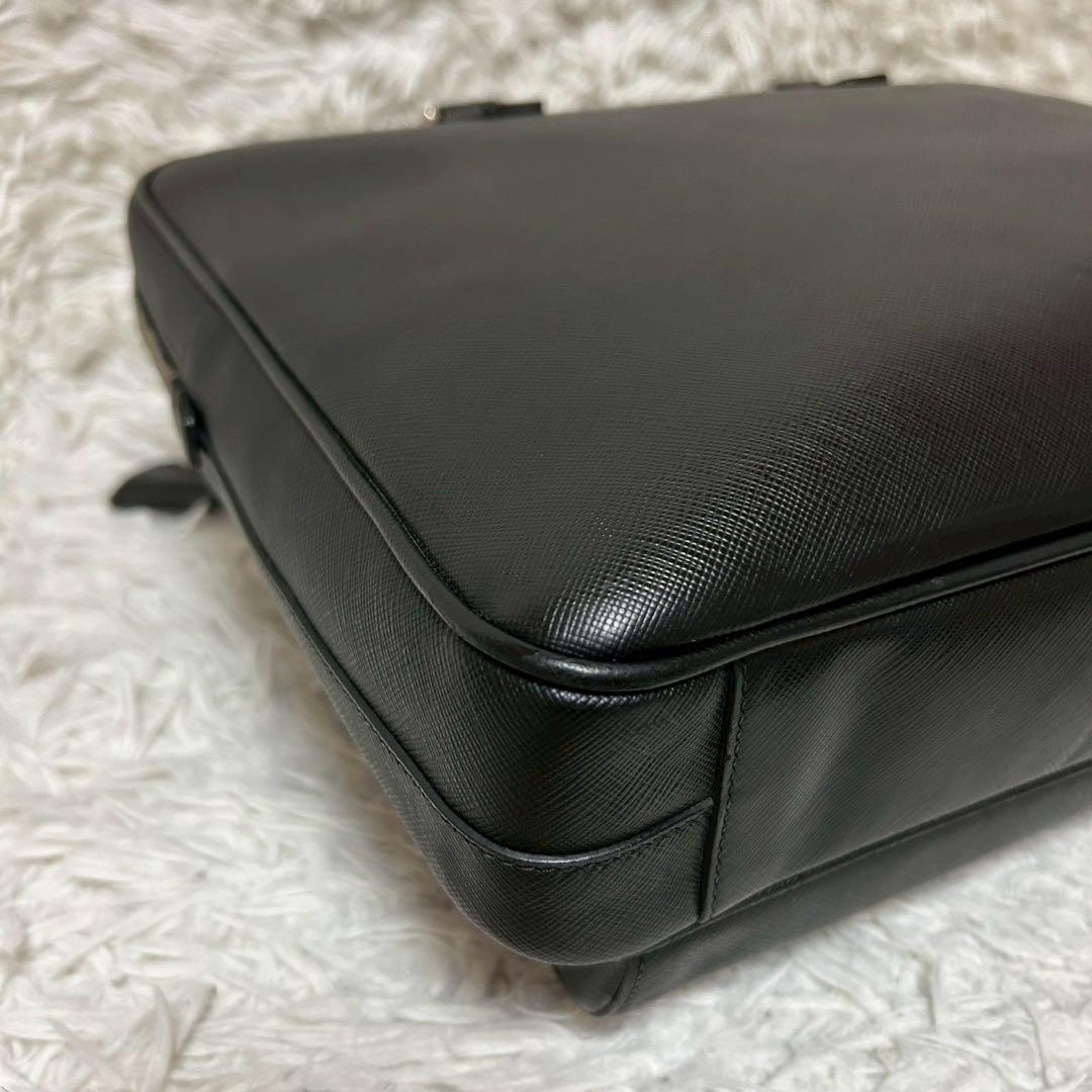 美品✨プラダ ブリーフケース サフィアーノ ビジネスバッグ ブラック