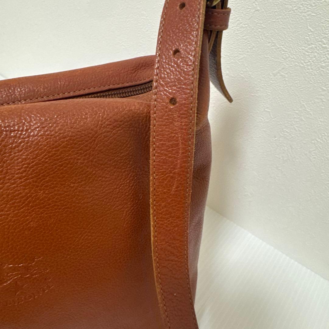 イルビゾンテ ショルダーバッグ キャメル 赤茶 レザー 牛革