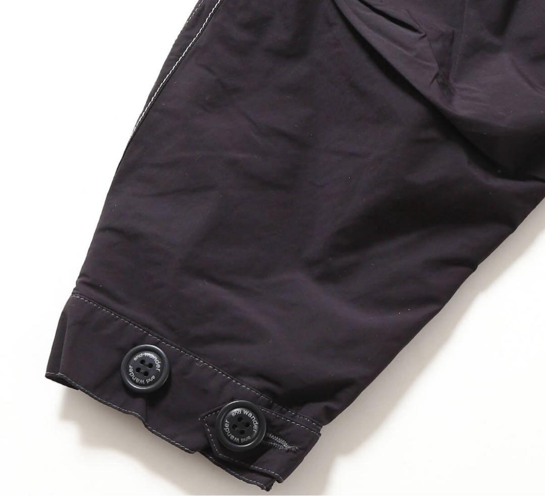 and wander FISHTAIL OCTA COAT ブラック