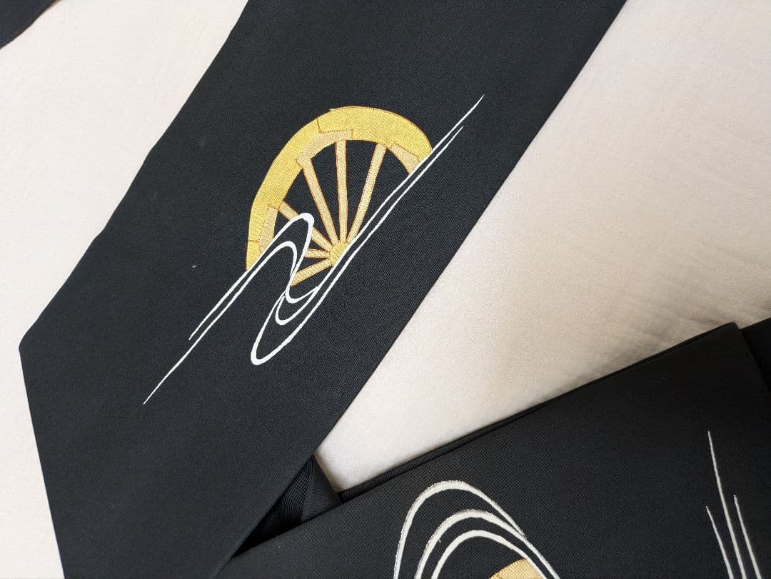 【ゑり善】塩瀬　☆金駒刺繍　銀刺繍　金箔　 流水柄　高級名古屋