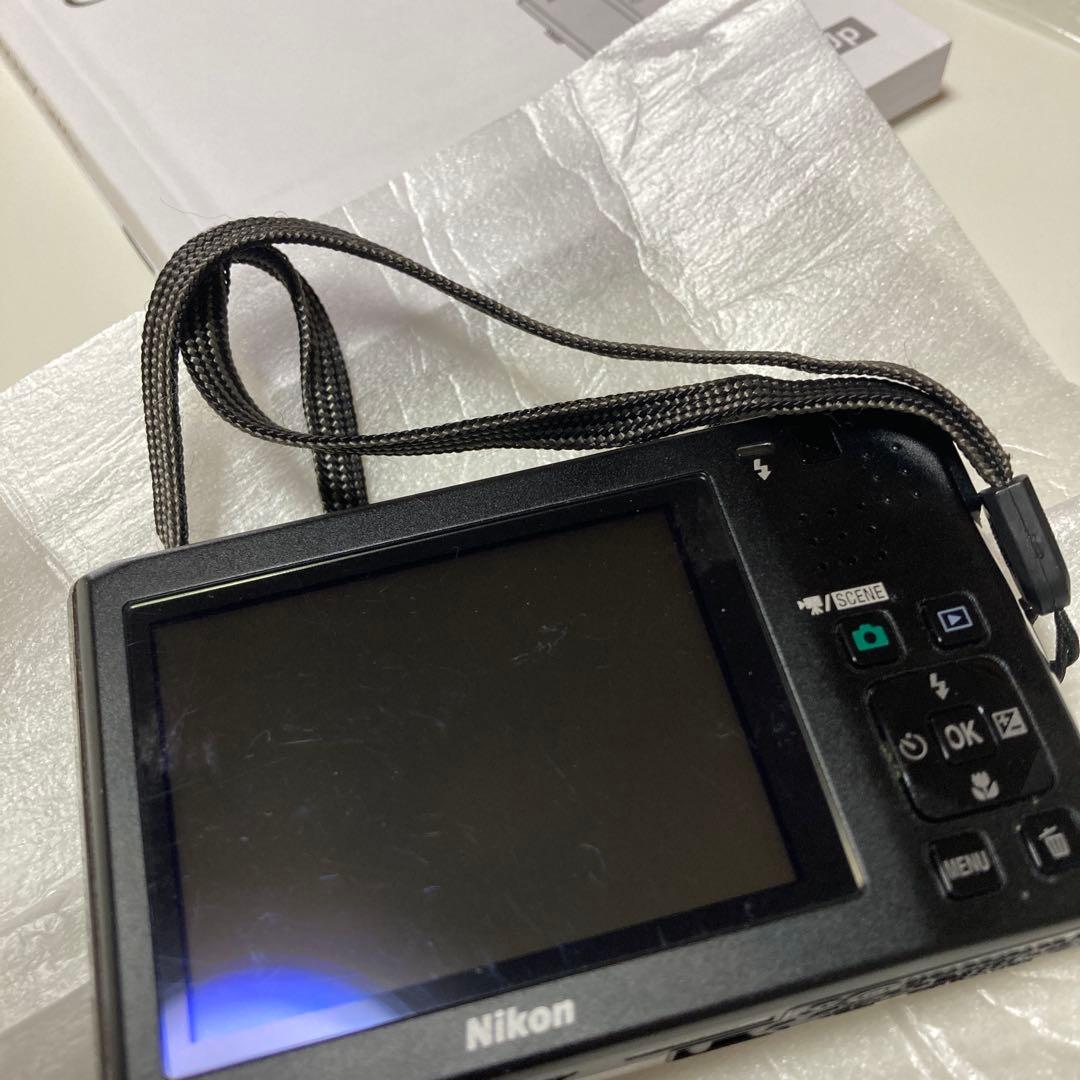 Nikon デジカメ　S1000pj
