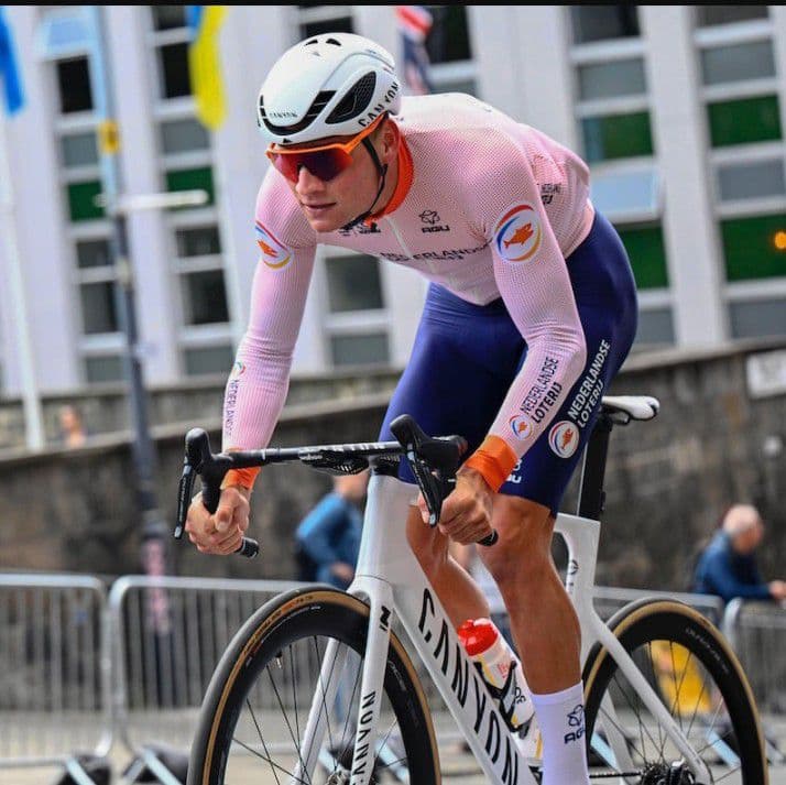 支給品　オランダ代表　スキンスーツ　ネーデルランド　ナショナルチーム　NL