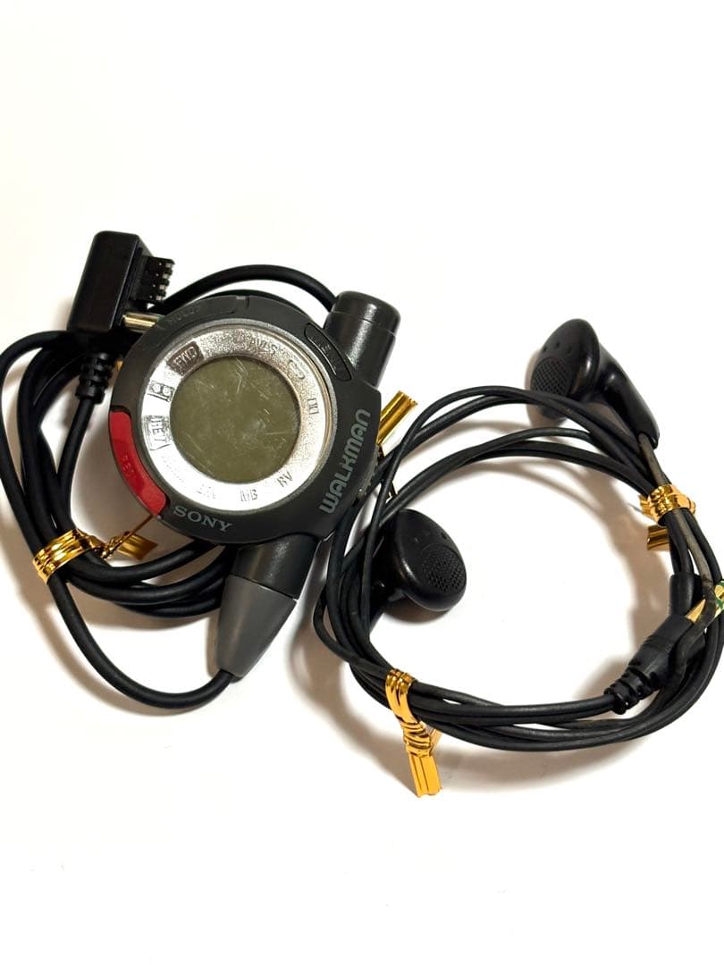 SONY ラジオ録音機能付き カセットウォークマン WM-GX677 整備品①