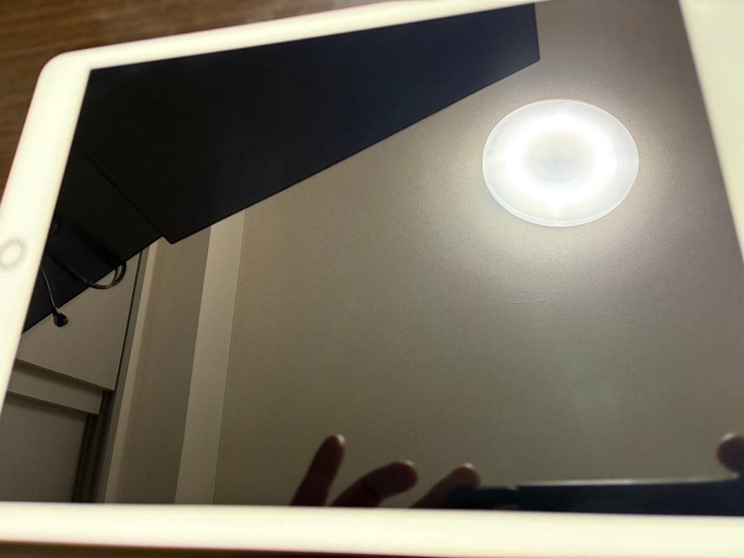 た*ん様 Apple iPad シャンパンゴールド本体MYLC2J/A