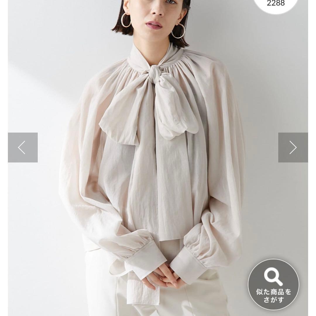 タグ付き　2024 人気　ウィムガゼット　ローンボウタイブラウス　グレージュ