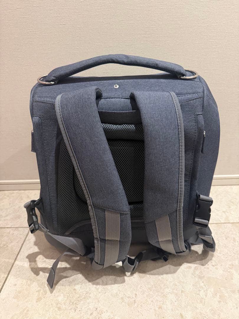 ペットキャリー　 ダークグレー バックパック型