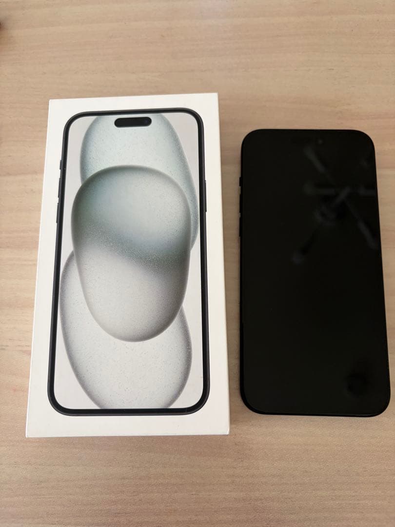 【画面ガラス付き】iPhone 15 plus 256GB SIMフリー 中古