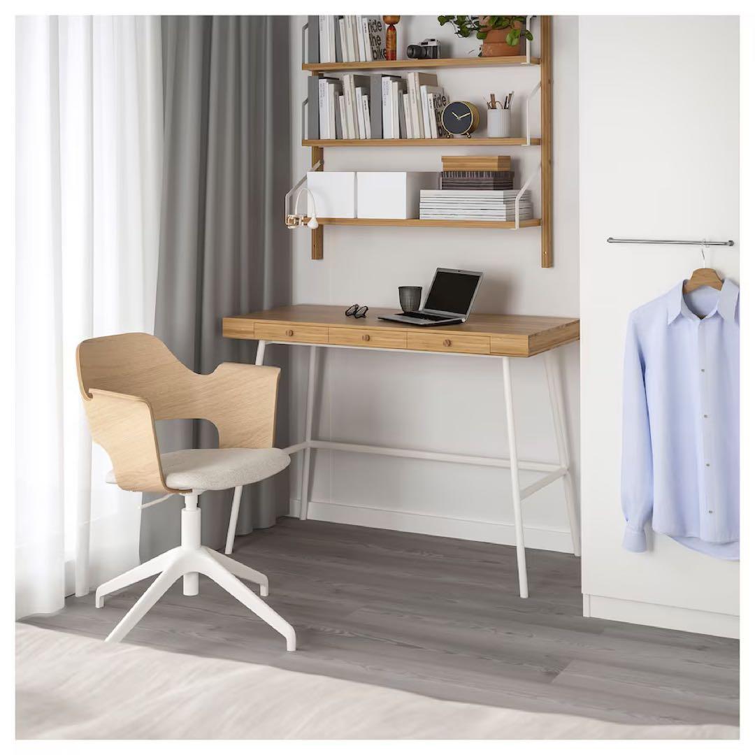 【格安】IKEA　LILLÅSEN リルオーセン　デスク