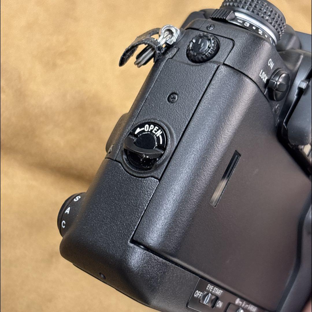 美品　ミノルタ MINOLTA α-9 SSM非対応　ボディ