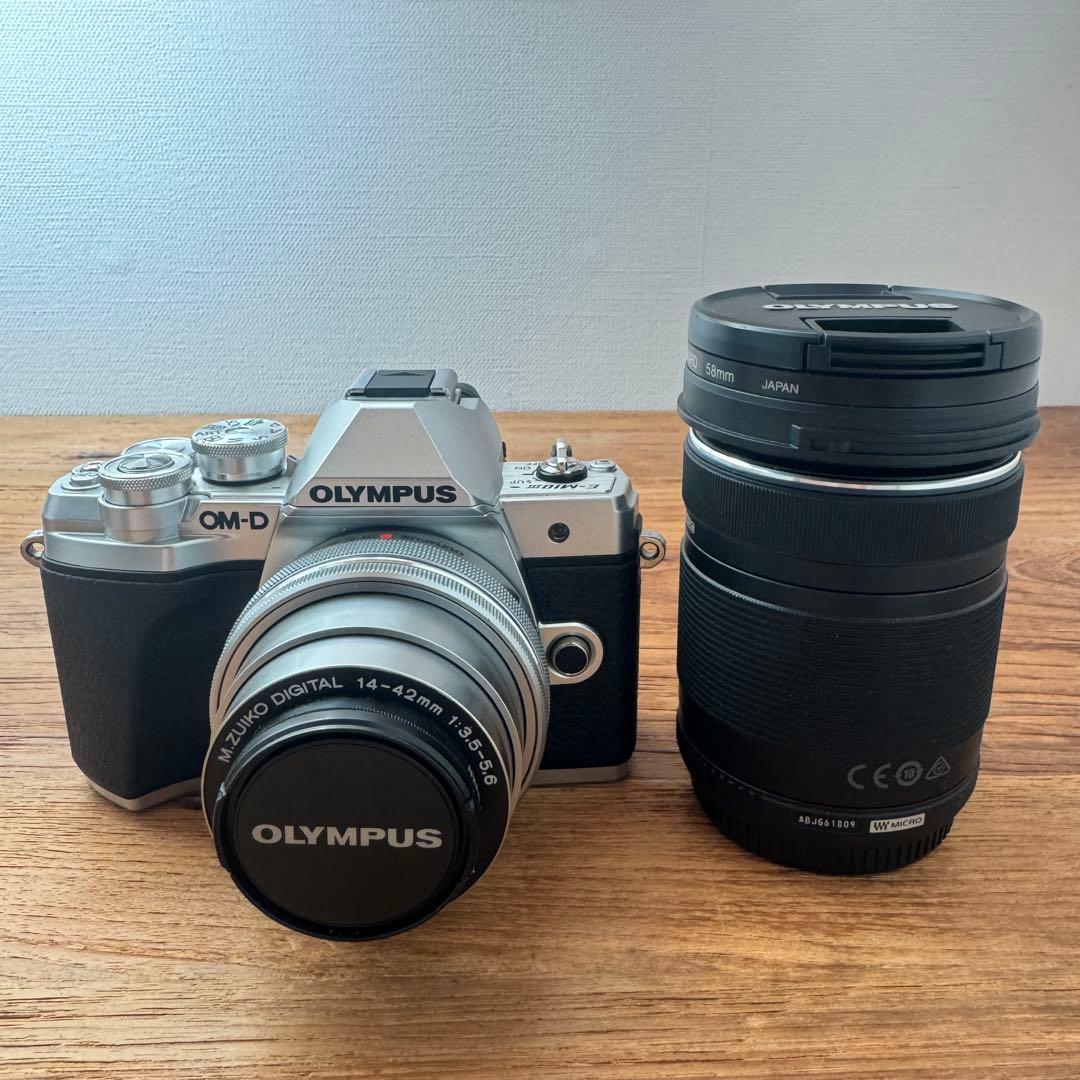 【美品】OLYMPUS OM-D E-M10 Mark III オリンパス